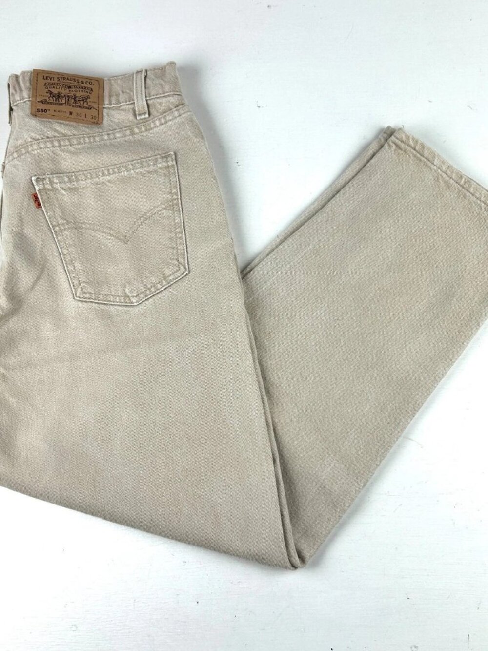 Levi's 550 Relaxed Fit Jeans W36 Measured 34” L30 Tan Khaki Made USA